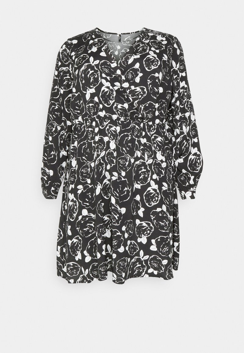 Vero Moda Curve Jurk zwart Vero Moda Curve Jurk zwart