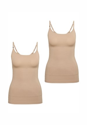Beige naadloze tanktops met verstelbare straps, met een aansluitend ontwerp, ronde halslijn en een gladde textuur. Twee worden weergegeven.