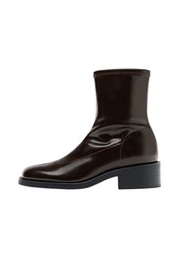 CASUAL SOFT - Kotníkové boty - brown