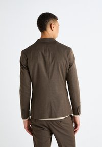 Selected Homme SLHSLIM CEDRIC STRUCTURE SUIT - Traje - brown stone