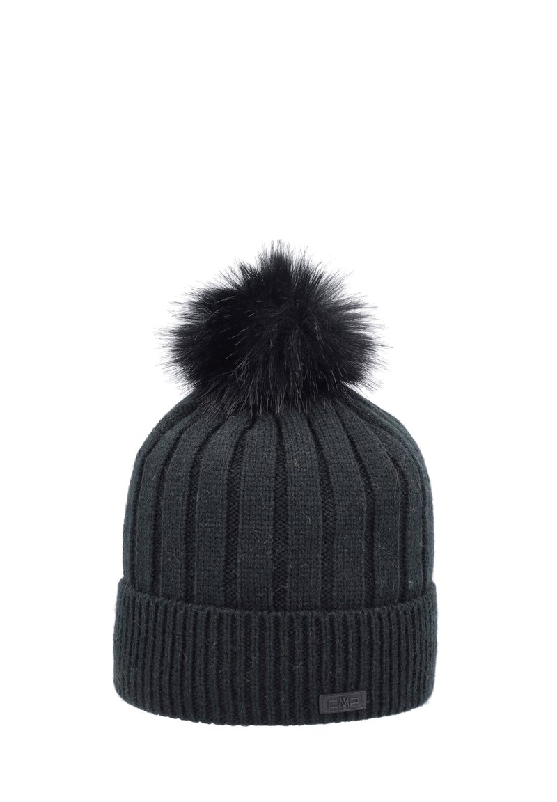 Sort strikket hue med ribbet tekstur, prydet med en blød sort faux fur pom-pom på toppen og en opslået kant med en lille logo accent.