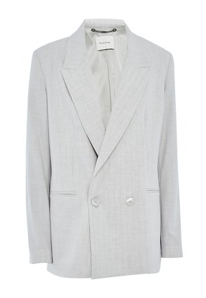 Blazer grigio chiaro doppiopetto realizzato in tessuto testurizzato, con ampie rever, due tasche frontali e bottoni color argento.