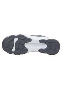 Thumbnail Image 5