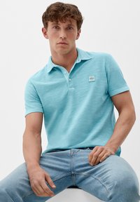 s.Oliver MIT FLAMM STRUKTUR - Poloshirt - helles türkis