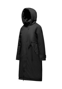 Parka nera lunga con cappuccio, bottoni a pressione sul davanti, vita regolabile con cordino e tasche laterali. Texture liscia, design minimale.