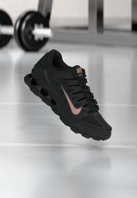Δεν επιλέχθηκε, black/metallic rose gold-coloured/anthracite