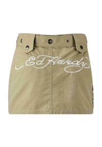 Khaki mini sukně s předním uzavíráním na knoflíky, vyšívaným logem "Ed Hardy" v bílé barvě a květinovými akcenty po straně. Materiál: bavlna.