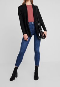 Noisy May Kofta - black