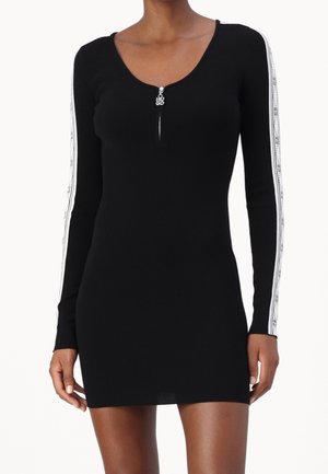Strickkleid - black
