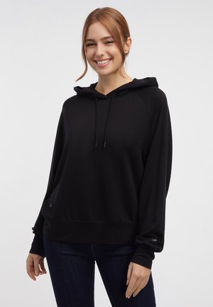 Schwarzer Kapuzenpullover aus weichem Stoff mit lockerer Passform, ausgestattet mit einer vorderen Kängurutasche und Zugbändern an der Kapuze.