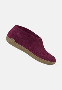 Burgundy felt slipper with a rounded toe, soft texture, and a beige rubber sole. Features minimal stitching and a low cut design.