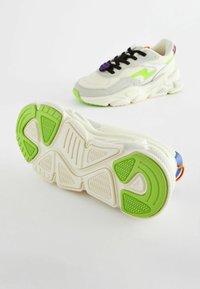 Next FASHION - Tenisice - white fluorescent bright