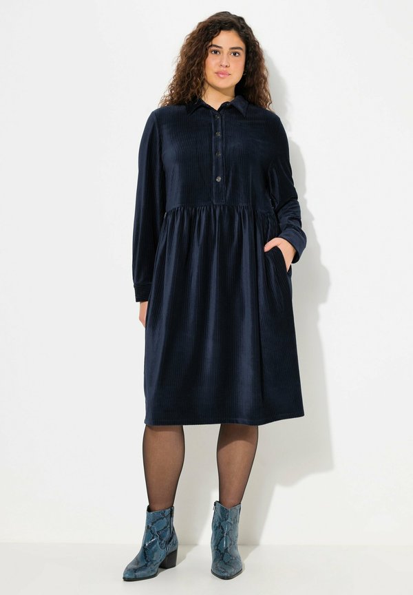 BUTTON-DOWN LONG SLEEVE - Blusenkleid
