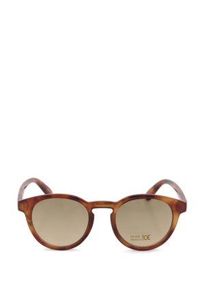 Ronde zonnebril met schildpadmotief en bruin getinte glazen, gelabeld met UV 400 bescherming en CE-certificering op het rechterglas.