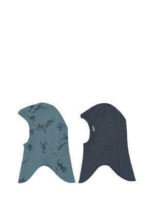 Twee kinderbalaclava's, één blauw met zwarte dinosaurusprints, één effen donkergrijs, beide met verlengde neklappen en aansluitende kapjes.