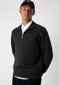 Tommy Hilfiger ESSENTIAL ZIP UNISEX - Melegítőfelső - black