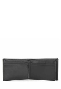 Cartera de cuero negra con una textura suave, que presenta múltiples ranuras para tarjetas y un diseño bifold. Sin hardware o adornos visibles.