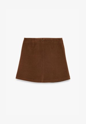 Bruine wollen mini-jurk met een uitlopende vorm, voorzien van een rits aan de achterkant en verticale naden voor structuur. Zachte textuur en gestroomlijnd ontwerp.