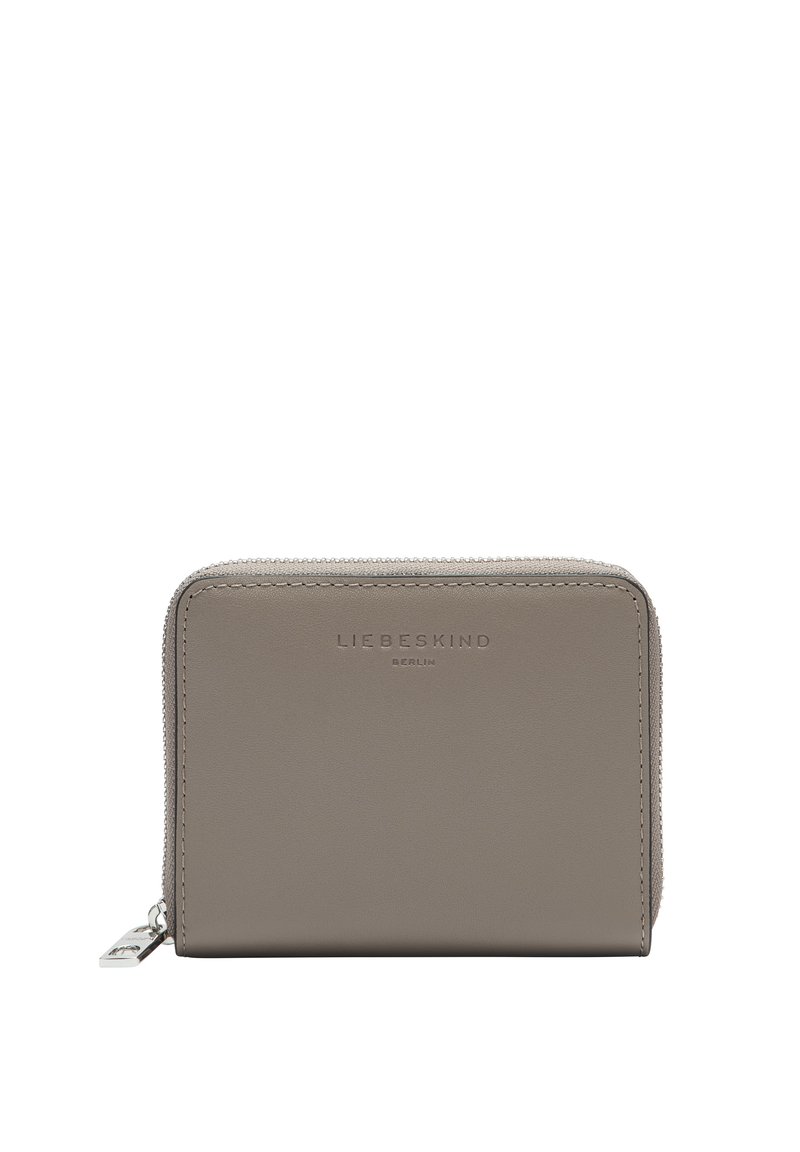 Portafoglio grigio in pelle con zip, con nome del marchio in rilievo, forma rettangolare, texture liscia e hardware della cerniera in tonalità argento.