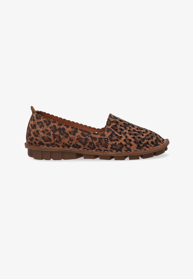 Bavlněné slip-on boty s leopardím potiskem a hnědou gumovou podrážkou, s vlnkovaným okrajem a prodyšným designem pro pohodlí a flexibilitu.