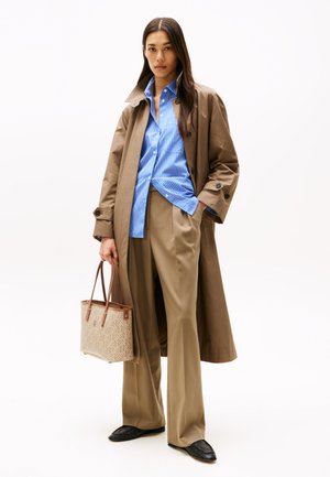 MONOPLAY MINI TOTE - Håndveske - khaki