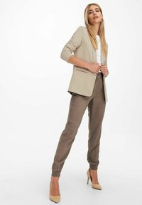 ONLY ONLELLY 3/4 TLR NOOS - Korte frakker - humus