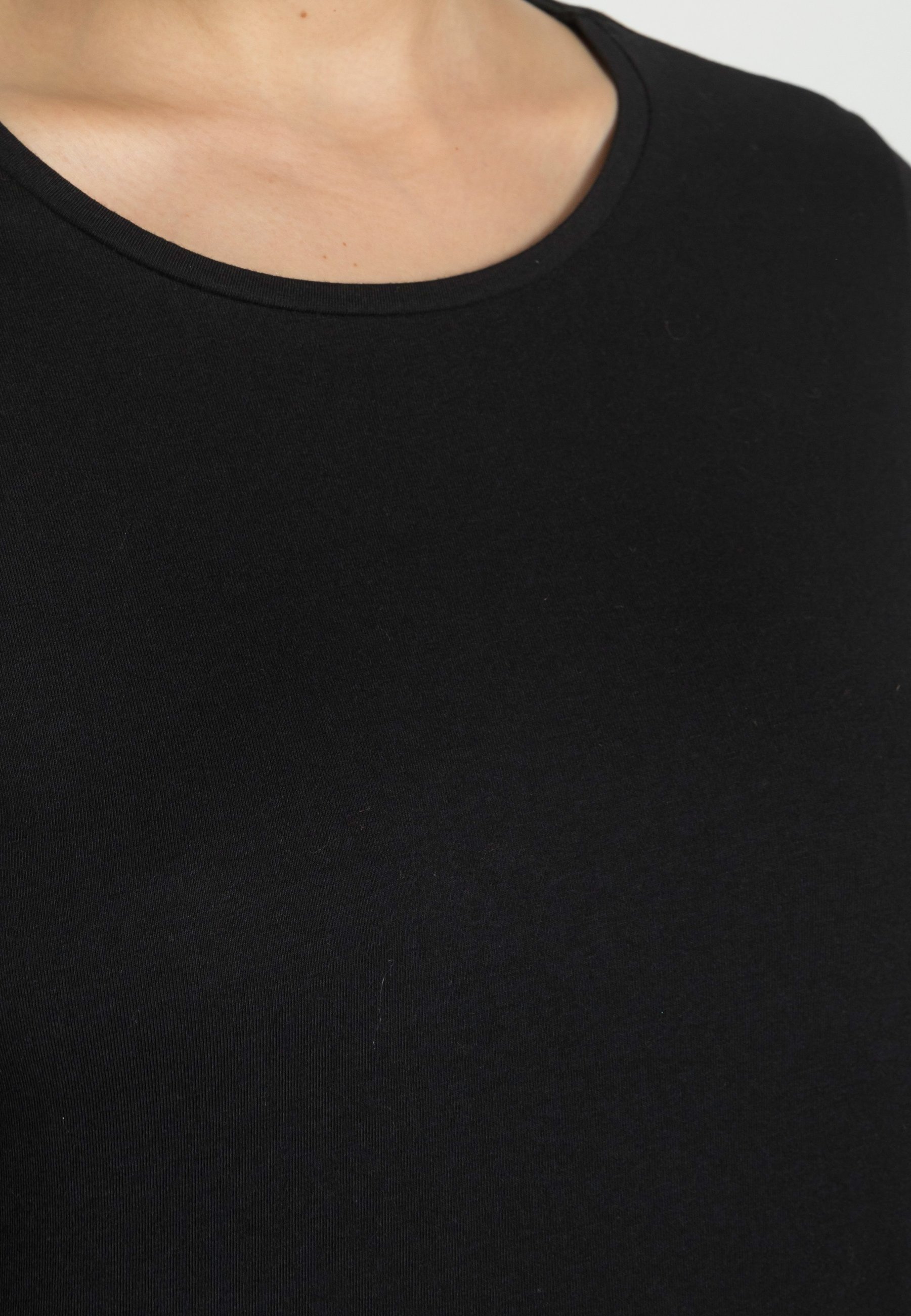 Women Long sleeved top Women Long sleeved top