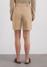 Marc O'Polo AUS STRETCH - Shorts - summer sand