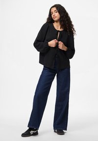 Pieces PCTIFFANY TIE  - Bluse - black