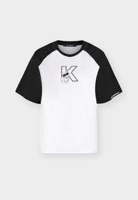 Επιλέχθηκε, white/black