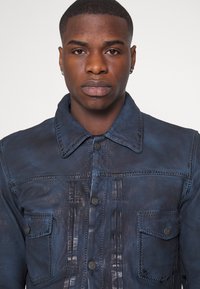 Freaky Nation Casaco de couro - atlantic blue