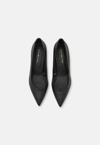 Tommy Hilfiger Klasické lodičky - black