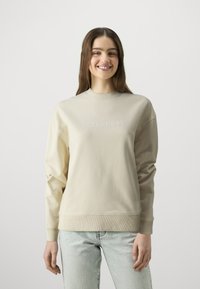 Calvin Klein HERO LOGO - Sudadera - wood ash