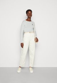 Kaffe LIDDY - Camisola de manga comprida - chalk/balsam green