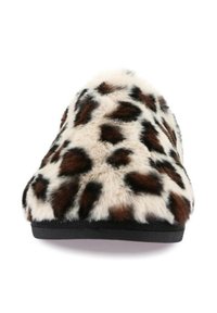 Pantofole slip-on foderate in pelliccia con un motivo a stampa leopardata, dotate di una suola nera e di una consistenza morbida. Design a punta arrotondata, sensazione accogliente.