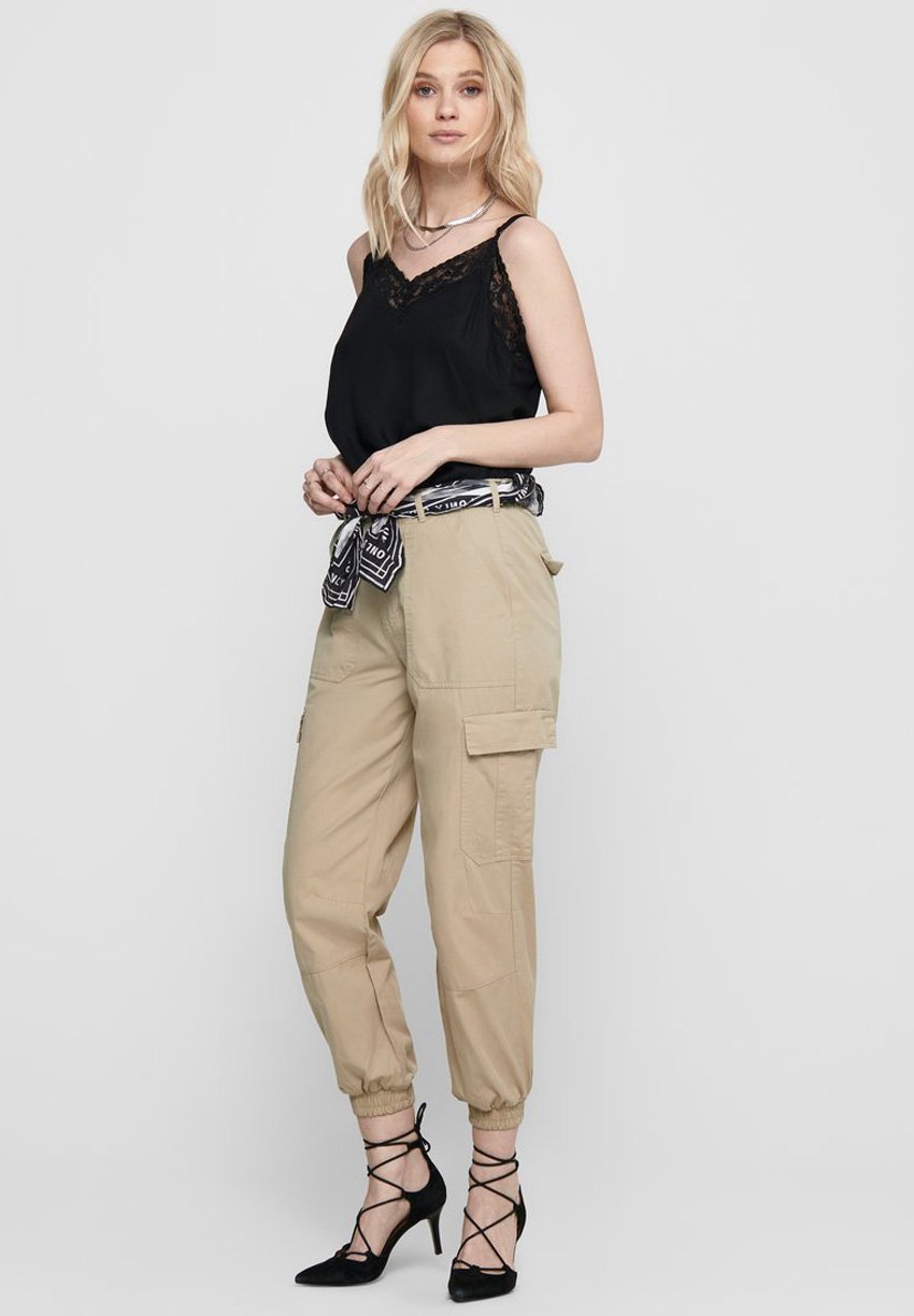 ONLY Pantaloni cargo - humus/beige - Zalando.it