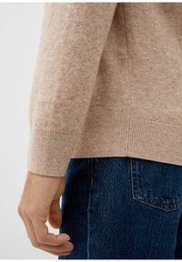 s.Oliver Strickpullover - sandfarben