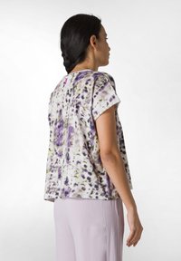 Deha Triko s potiskem - lilac