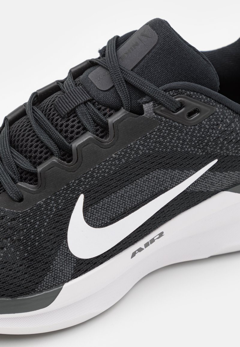 Nike Performance AIR WINFLO 11 - Road running shoes - black  display picture 2