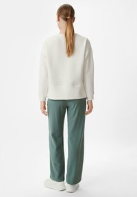 comma casual identity MIT STRUKTURMUSTER - Sweatshirt - weiß