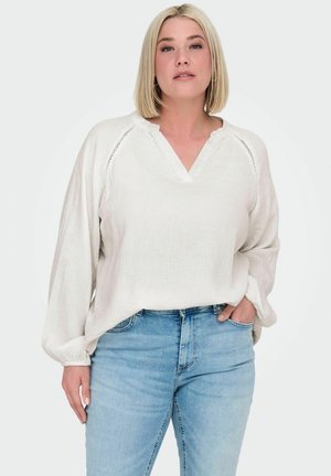 ONLY Carmakoma CARTHYRA - Blouse - cloud dancer