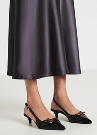 Calliope Decolleté - ultrablack