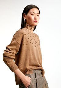 LOLA CASADEMUNT Trui - gold