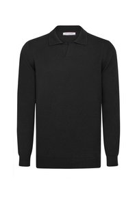 Sort langærmet strikket polo sweater med ribbestrikkede manchetter og kant, der har en krave og en delvis åben stolpefront.