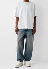 Bershka Jeans relaxed fit - blue-grey
