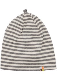 Cappello beanie a righe grigio e crema realizzato in tessuto morbido, con un piccolo etichetta multicolore nella parte inferiore e un dettaglio a nodo sulla sommità.