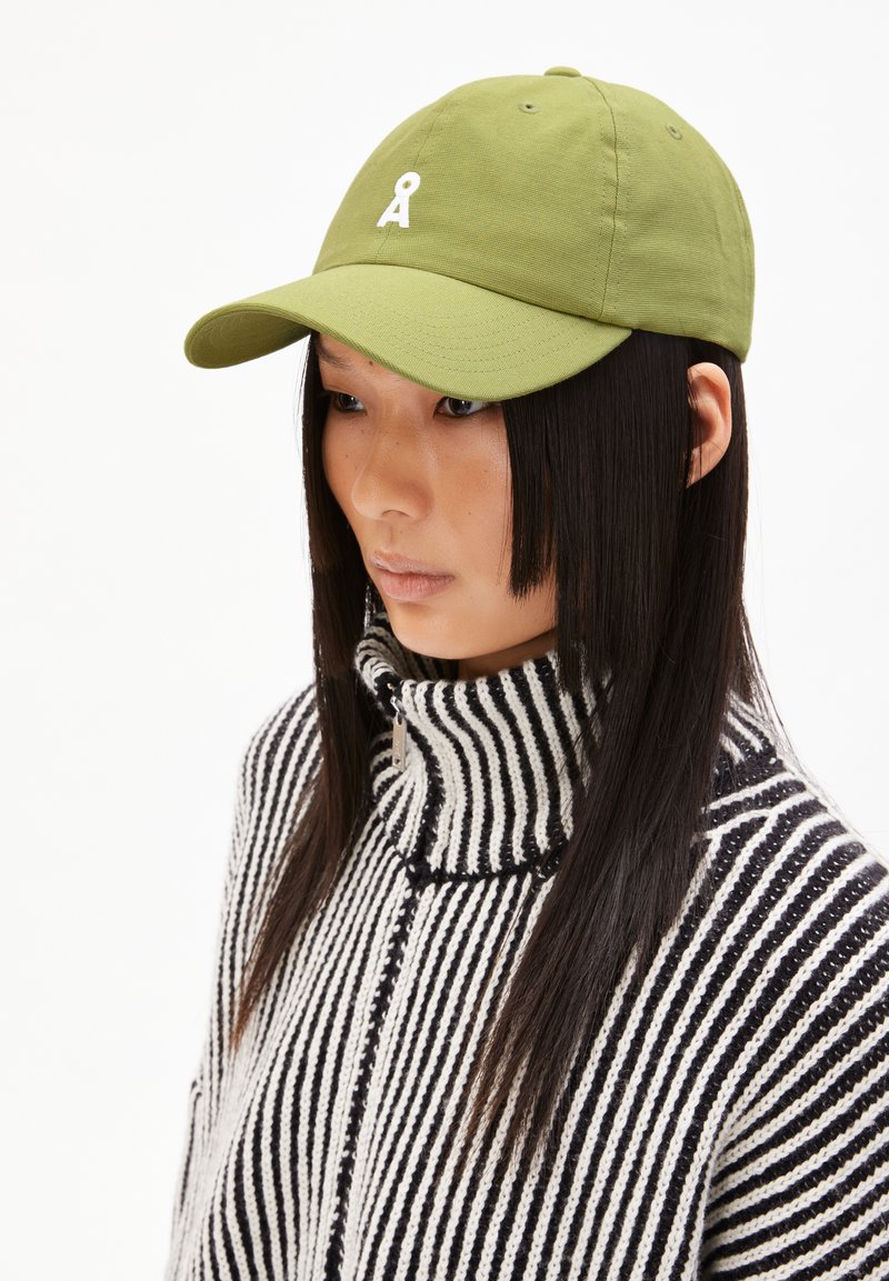ARMEDANGELS YAANIS BOLD - Cap - new moss
