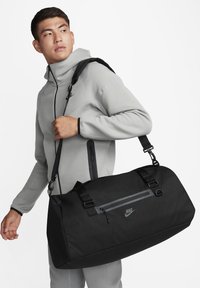 Nike Sportswear ELMNTL - Borsa per lo sport - black anthracite