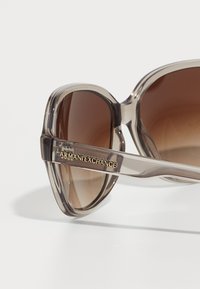 Armani Exchange 0AX4029S - Aurinkolasit - transparent tundra