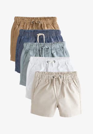 Fem par børne elastiske taljeshorts med snøre i beige, hvid, lyseblå, mørkeblå og brune farver stablet lodret.